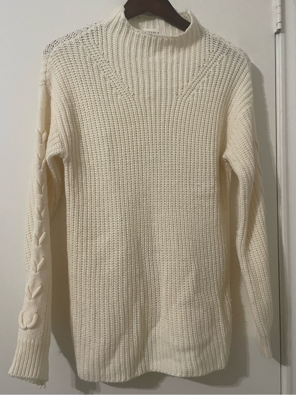 EVERLY Cream Mock Neck Cable Knit Sleeve Sweater - Size S